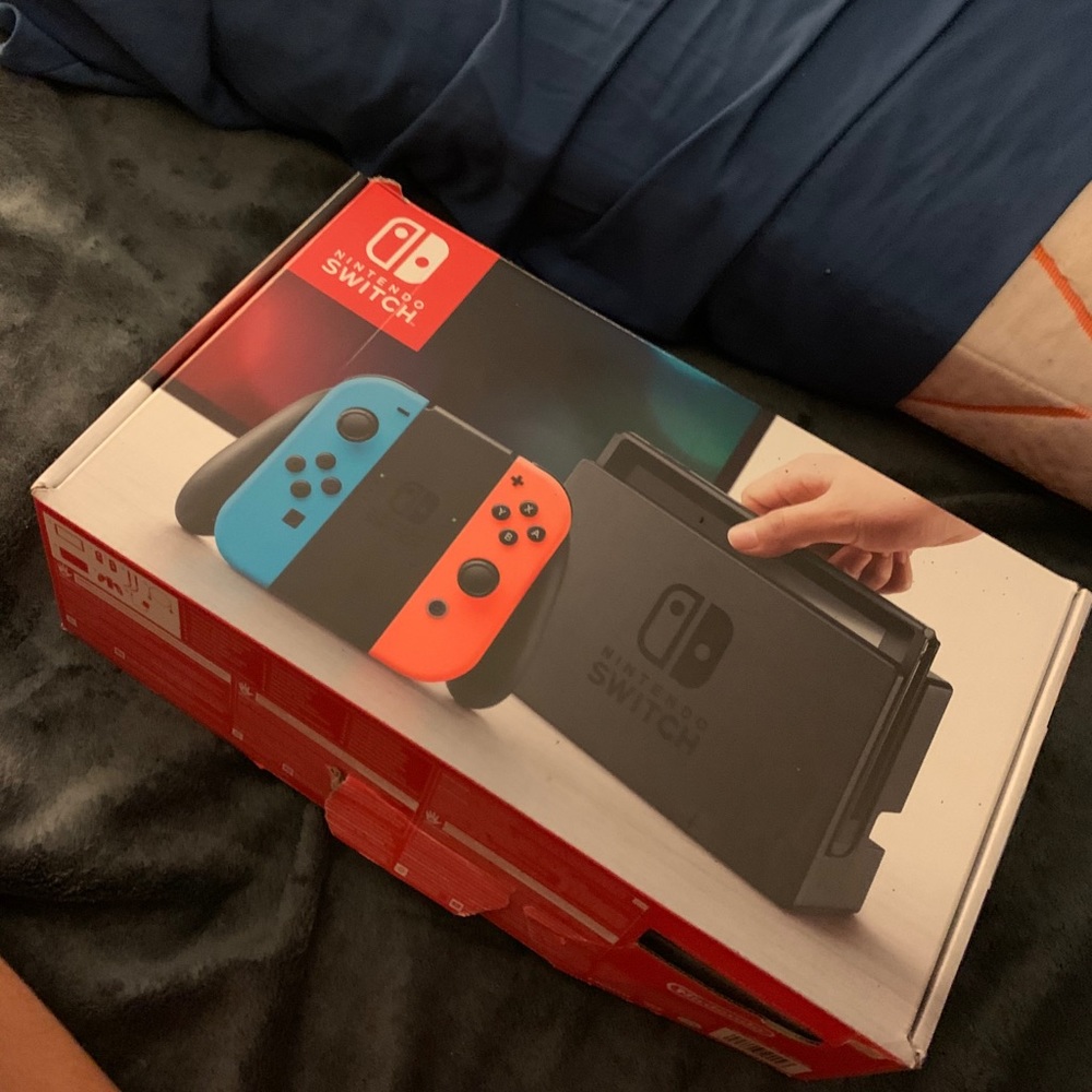 Nintendo switch - Picture 9 of 9